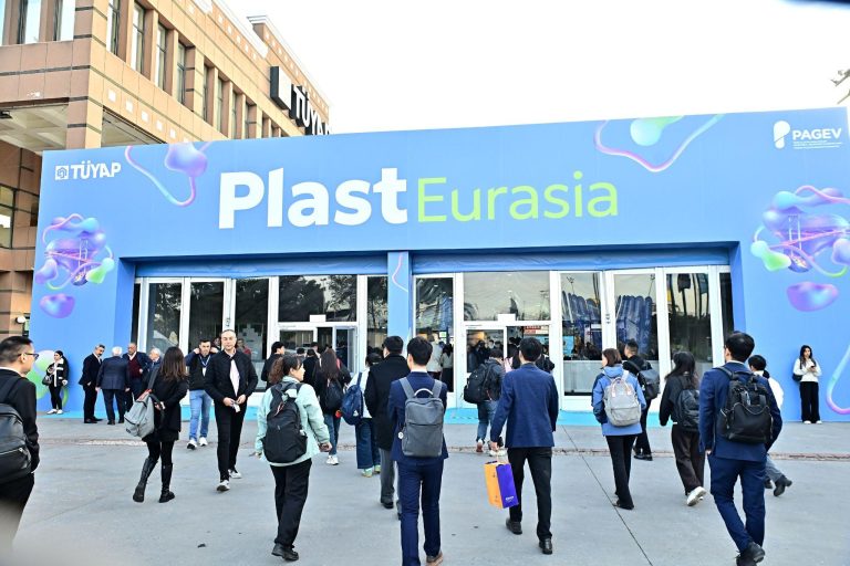 December fair in Istanbul seeks European buyers for its 35th edition December fair in Istanbul seeks European buyers for its 35th edition: the Plast Eurasia entrance at Tüyap Fair and Congress Center, Istanbul
