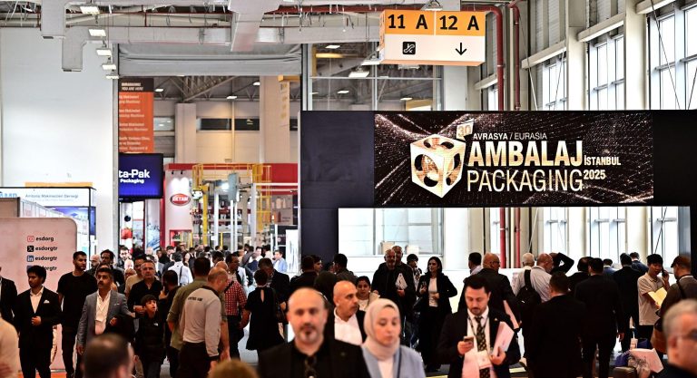 Global industry gathering set for Istanbul with Eurasia Packaging’s 31st edition Global industry gathering set for Istanbul with Eurasia Packaging's 31st edition: visitors fill a hall at Eurasia Packaging Istanbul, Tüyap Fair and Congress Center